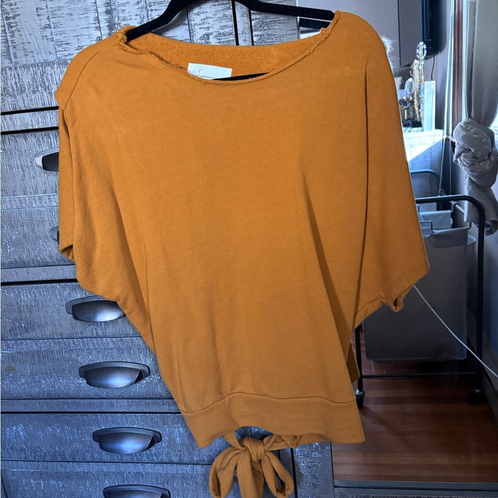 Anthropologie Mustard Tie-back short sleeve sweatshirt